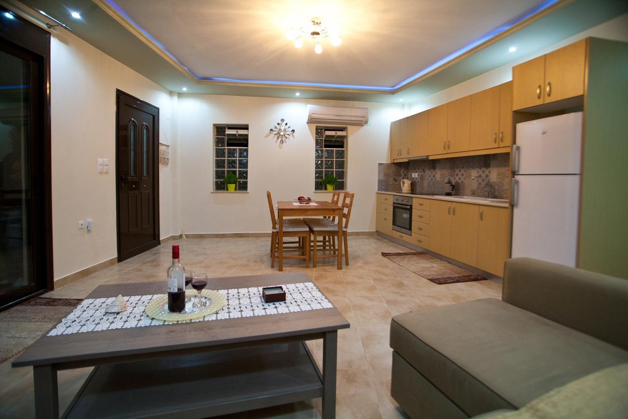 Sdregas Flats Masouri Exterior foto